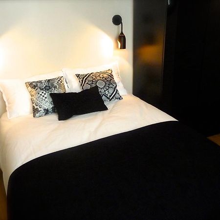 Duplex De Charme Au Coeur De Montmartre Apartment Paris Cameră foto