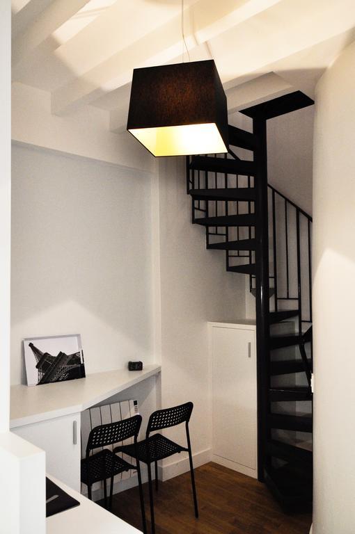 Duplex De Charme Au Coeur De Montmartre Apartment Paris Cameră foto