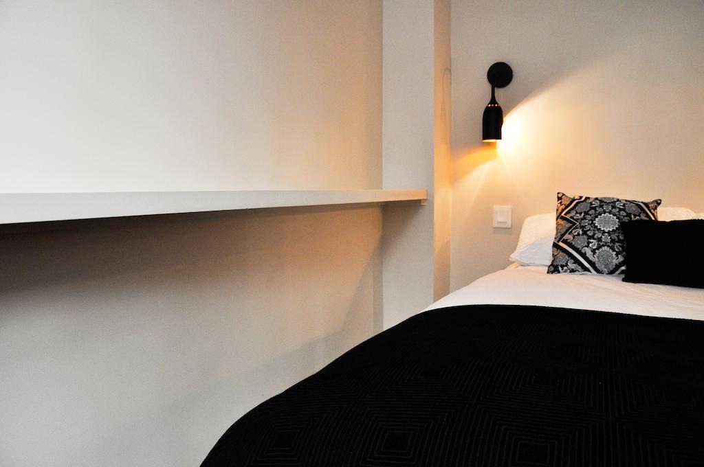 Duplex De Charme Au Coeur De Montmartre Apartment Paris Cameră foto