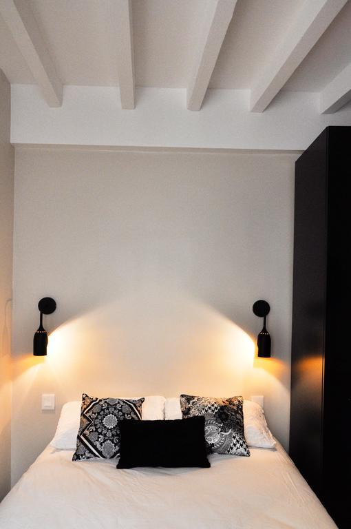 Duplex De Charme Au Coeur De Montmartre Apartment Paris Cameră foto