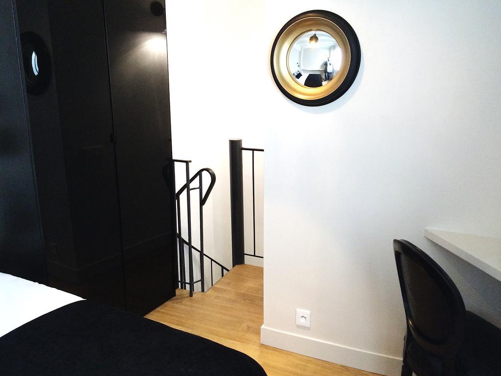 Duplex De Charme Au Coeur De Montmartre Apartment Paris Cameră foto